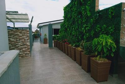Serviced 2 Bed Apartment with En Suite at Gatundu Road