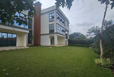 5 Bed Villa with En Suite at Muthaiga