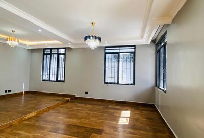 4 Bed Villa with En Suite at Eastern Bypass - 2