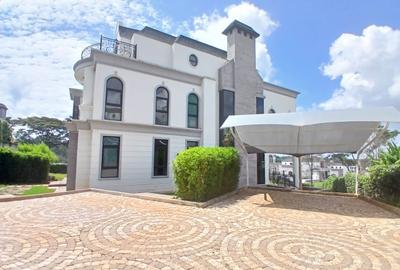 5 Bed Villa with En Suite in Loresho