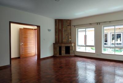 4 Bed Townhouse with En Suite in Lavington