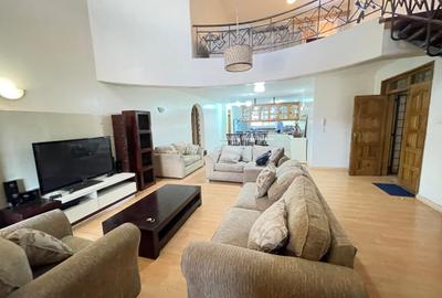 4 Bed Apartment with En Suite in Lavington - 2