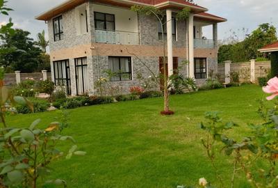 3 Bed House with En Suite in Nyari