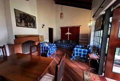 5 Bed House in Karen Hardy - 3