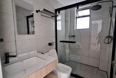 2 Bed Apartment with En Suite at Riverside - 4