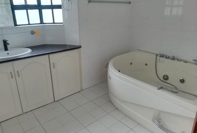 4 Bed Villa with En Suite in Karen - 4