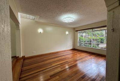 4 Bed Townhouse with En Suite in Kilimani - 3