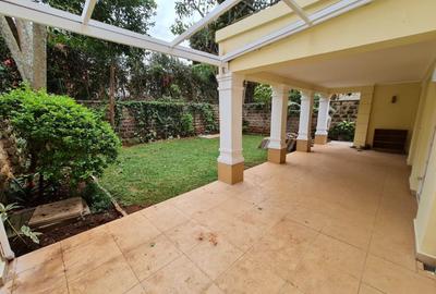 5 Bed Townhouse with En Suite at Spring Valley