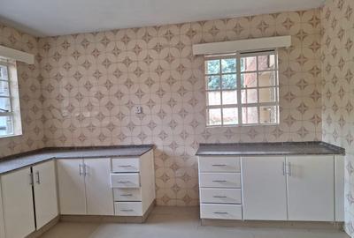 3 Bed Apartment with En Suite in Kileleshwa