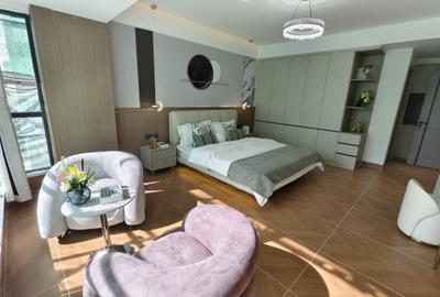 2 Bed Apartment with En Suite at Westland Road - 3