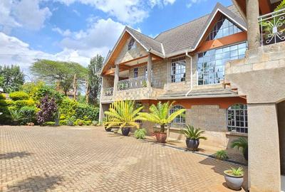 5 Bed House with En Suite in Kitisuru