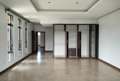 4 Bed Townhouse with Swimming Pool at Few Minutes Drive To Gigiri And Roslyn Academy - 3