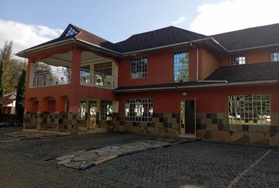 3 Bed Villa with En Suite in Karen