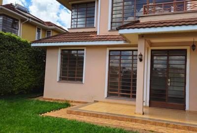 4 Bed House with En Suite at Runda - 2