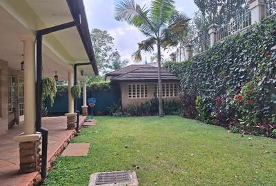 5 Bed Townhouse with En Suite at Lavington