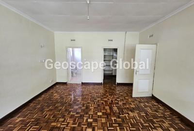 4 Bed House with En Suite in Gigiri - 4