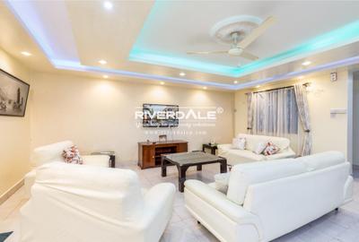 Furnished 3 Bed Apartment with En Suite in Parklands - 2