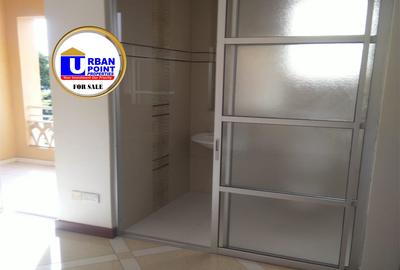 4 Bed Apartment with En Suite in Nyali Area