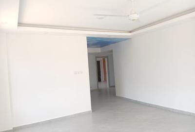 2 Bed Apartment with En Suite in Nyali Area - 4