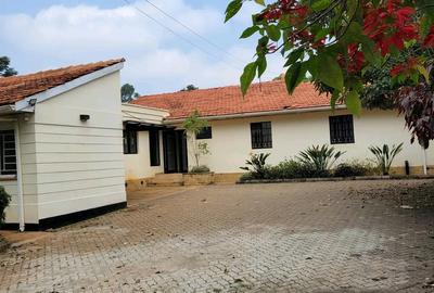 3 Bed House with En Suite in Loresho - 2