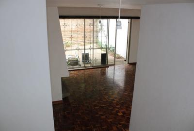 4 Bed Townhouse with Staff Quarters in Kileleshwa - 4