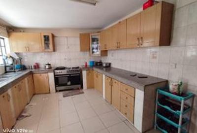5 Bed Townhouse with En Suite at School Lane - 4