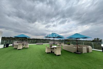Furnished 3 Bed Apartment with En Suite in Spring Valley