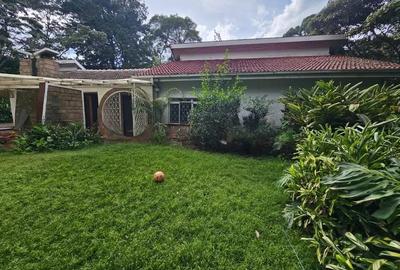 4 Bed House with En Suite at Gigiri