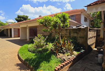 4 Bed Townhouse with En Suite at Off Convent Drive