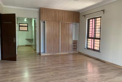 3 Bed Apartment with Swimming Pool in General Mathenge - 4