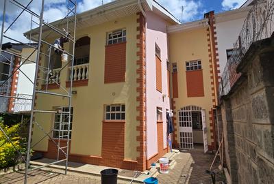 4 Bed Townhouse with En Suite at Lavington Road 44 - 2
