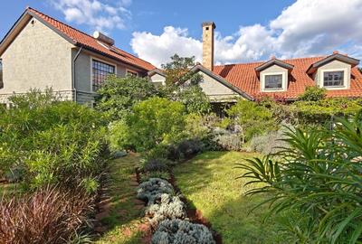 4 Bed Villa with En Suite in Karen