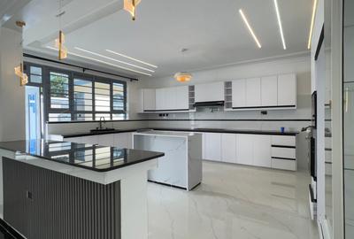5 Bed House with En Suite in Ruiru - 3