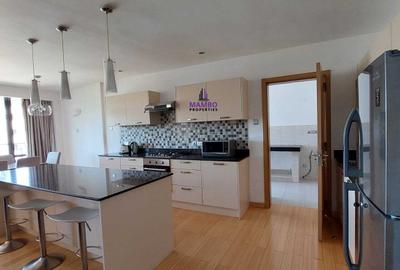 Serviced 2 Bed Apartment with En Suite at Brookside Drive - 3