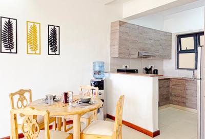 Furnished 2 Bed Apartment with En Suite at Lantana Road - 4