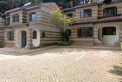 4 Bed Townhouse with En Suite in Lavington