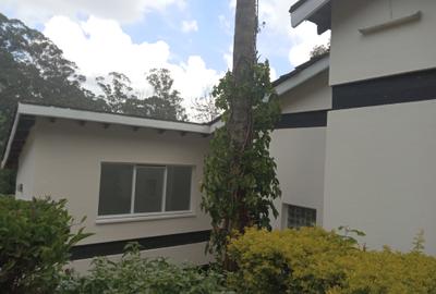 4 Bed House with En Suite at Loresho Area