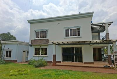 3 Bed Townhouse with En Suite at Off Panafric Insurance Avenue