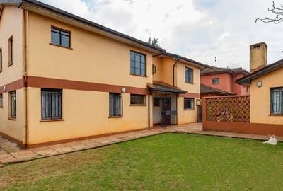 4 Bed House with En Suite at Westland