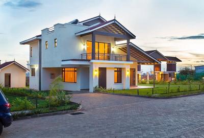 4 Bed Townhouse with En Suite at Machakos Junction