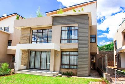 4 Bed Townhouse with En Suite in Runda