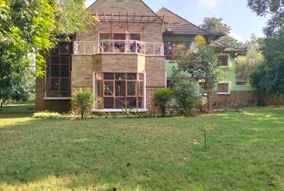 5 Bed Townhouse with En Suite in Runda
