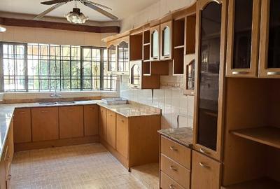 4 Bed Townhouse with En Suite at Kileleshwa - 2