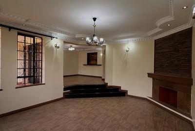 5 Bed Townhouse with En Suite at Convent Drive - 3