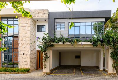 4 Bed Villa with En Suite at Nyali Mombasa - 2