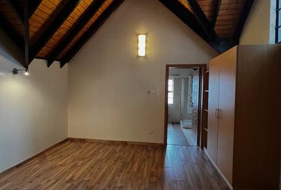 4 Bed Townhouse with En Suite in Lavington - 4