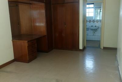 3 Bed Apartment with Parking in Kileleshwa