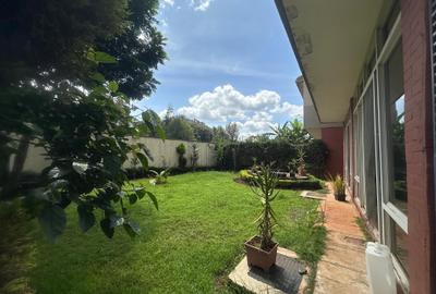 5 Bed Townhouse with En Suite at Lavington