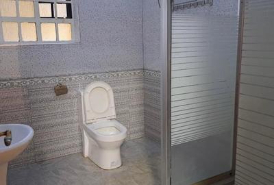 4 Bed House with En Suite in Thika Road