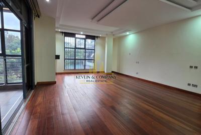 7 Bed Villa with En Suite in Nyari - 2